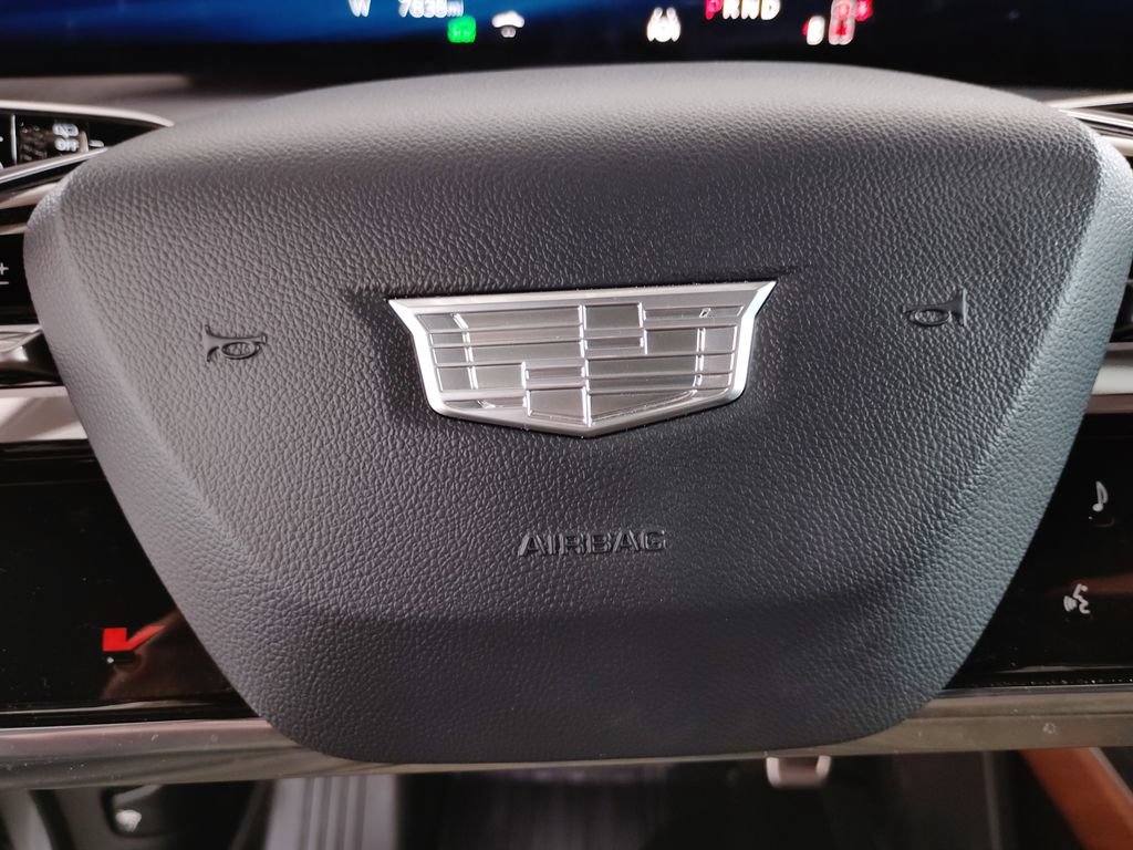 Used 2026 Cadillac Vistiq Sport w/ LPO, Floor Liner Package AWD/4WD image 37