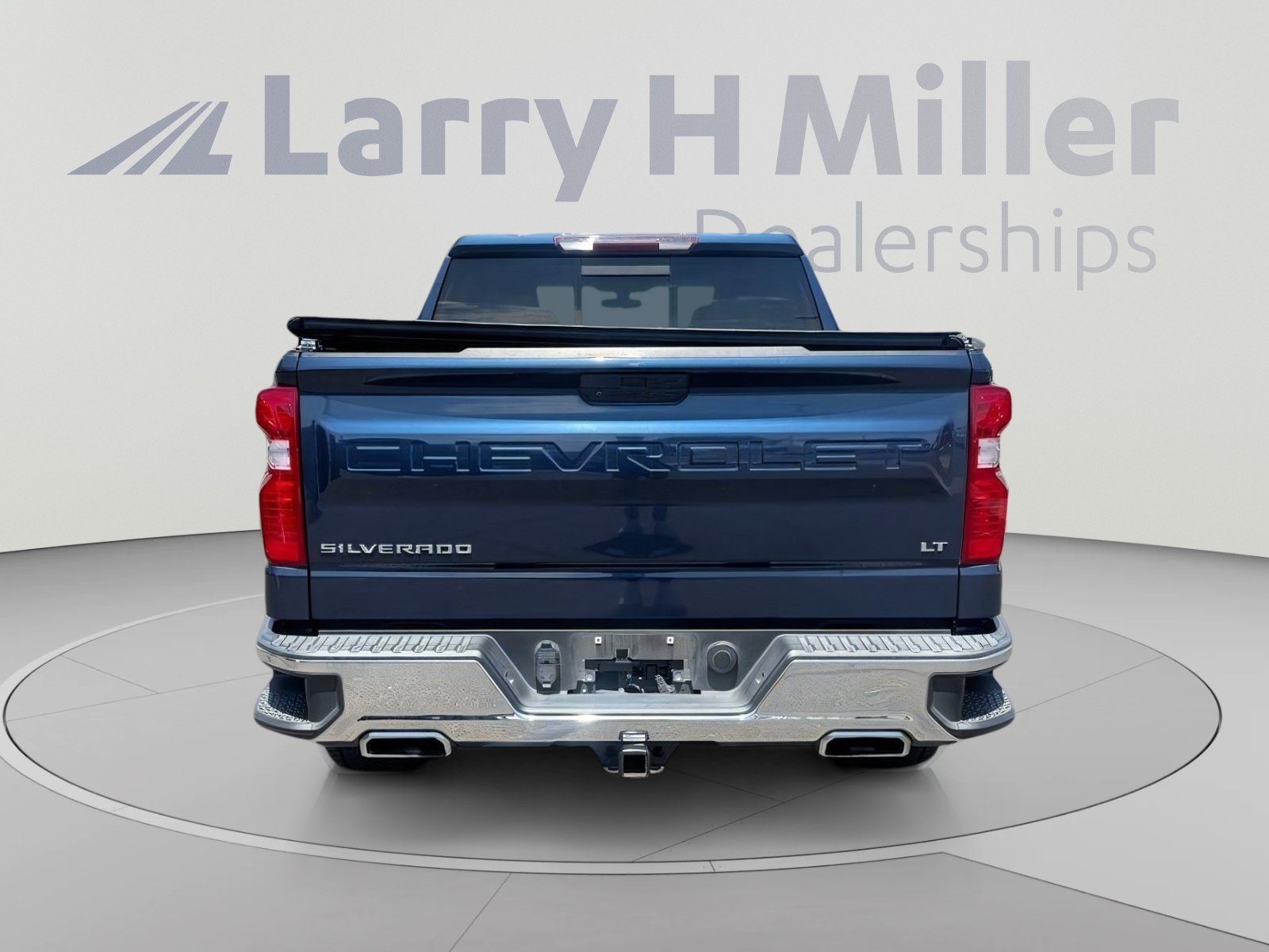 Used 2020 Chevrolet Silverado 1500 LT w/ All-Star Edition AWD/4WD image 4