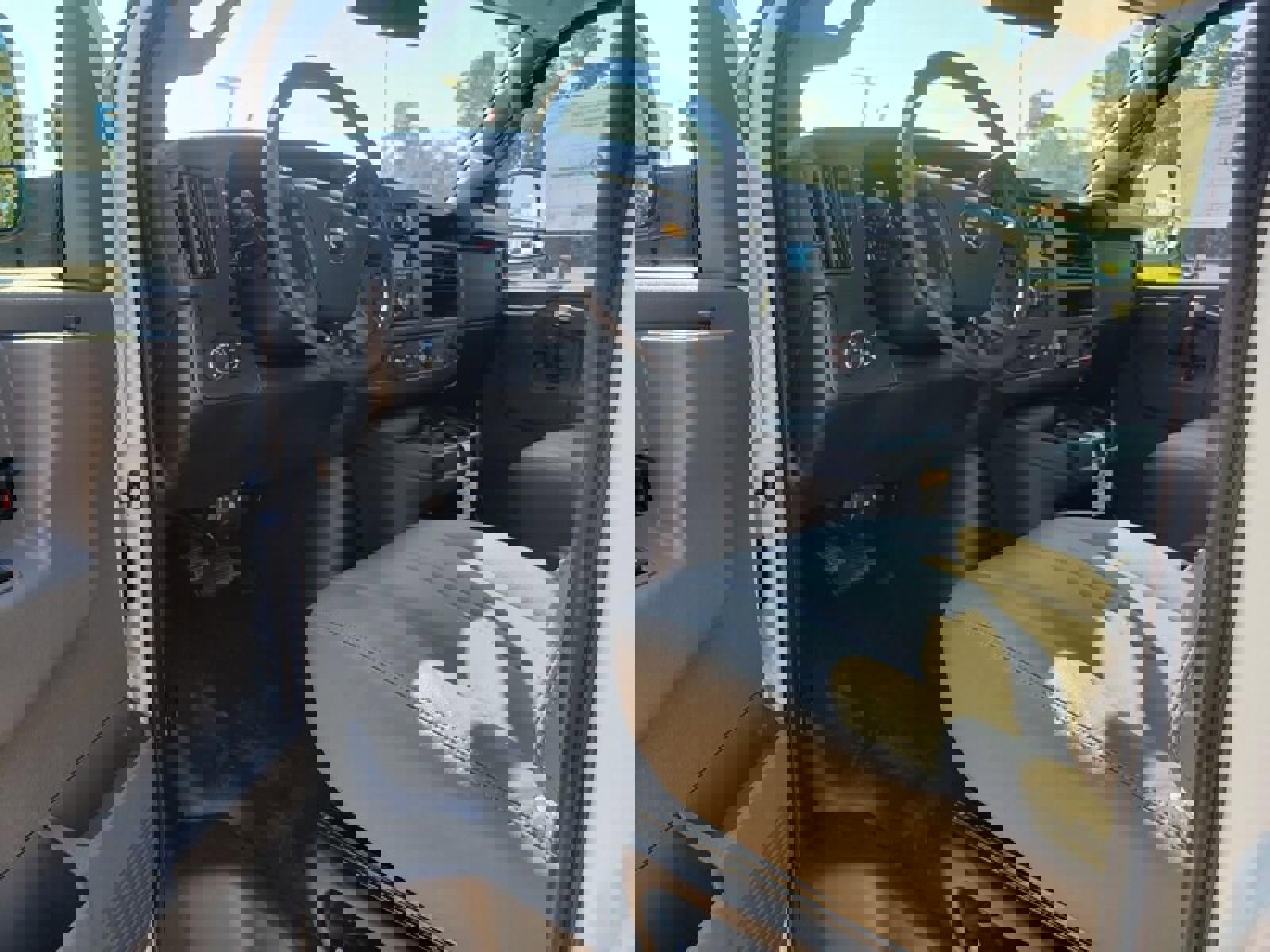 New 2025 Chevrolet Express 2500 image 17