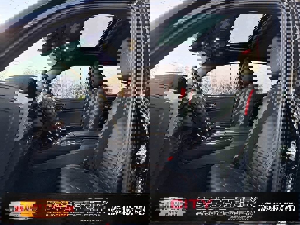 Used 2021 Toyota Avalon TRD image 26