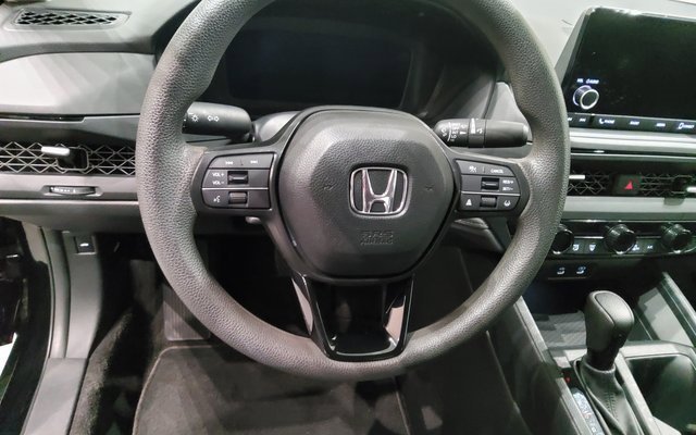 Used 2023 Honda Accord EX image 20