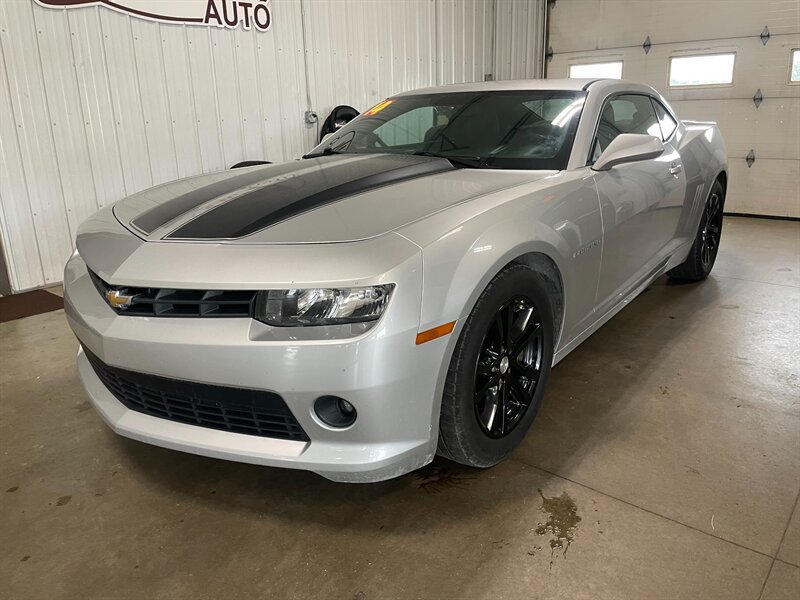 Used 2014 Chevrolet Camaro LT RWD image 2
