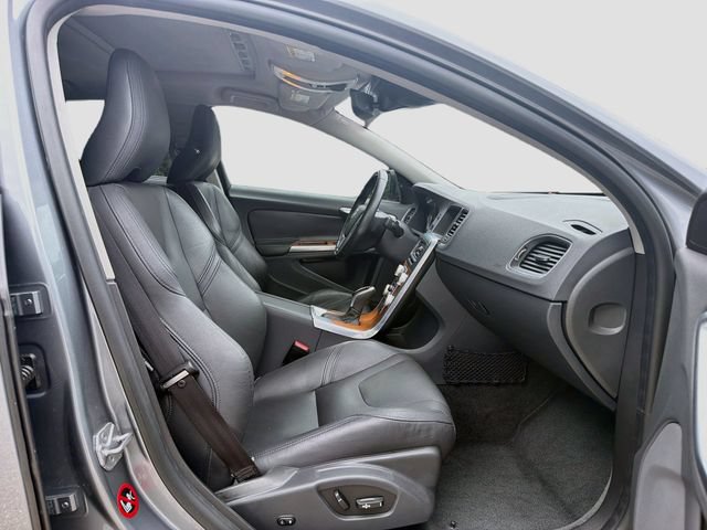 Used 2016 Volvo S60 T5 Premier FWD image 15