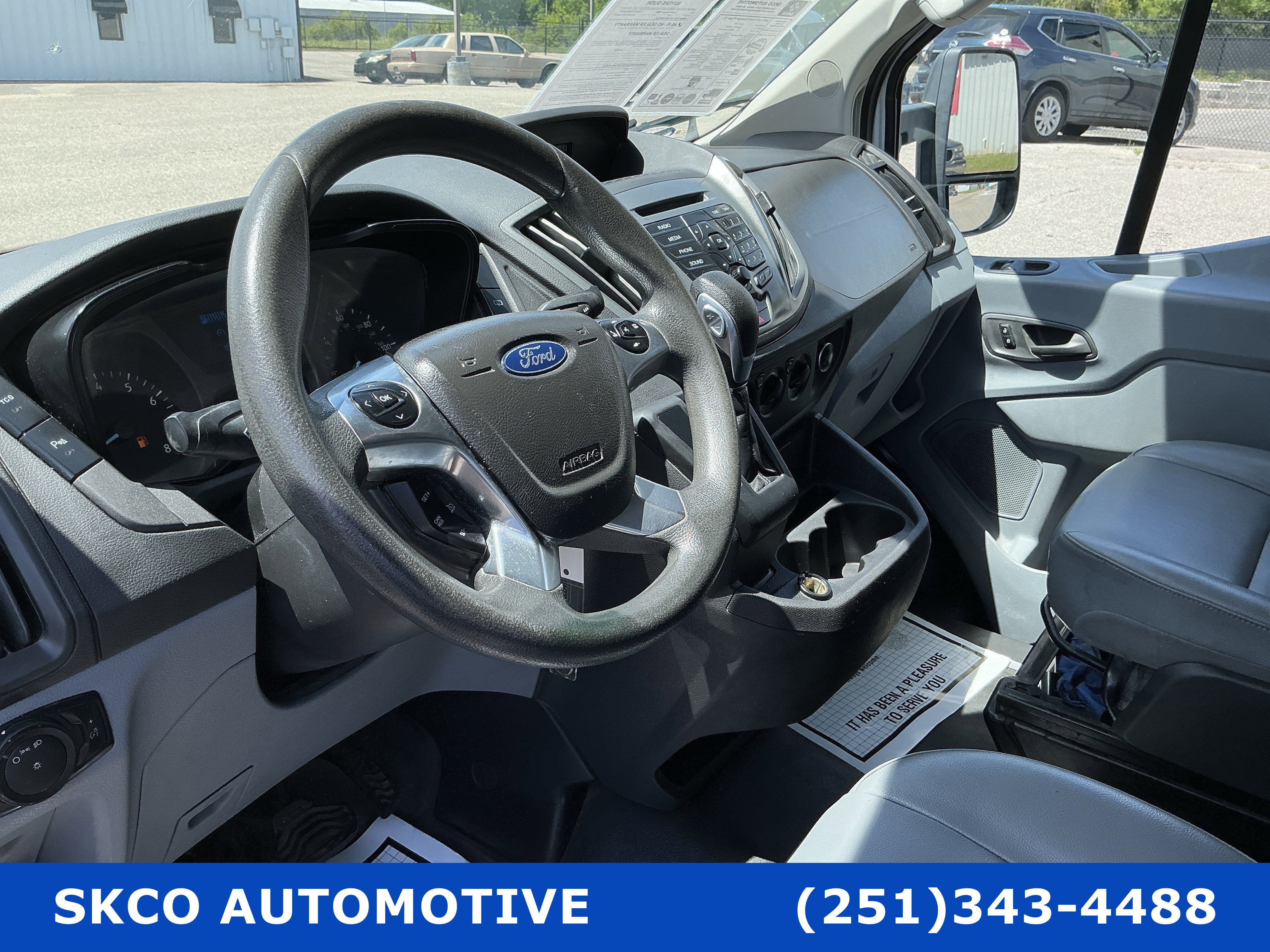 Used 2019 Ford Transit 350 XL image 20