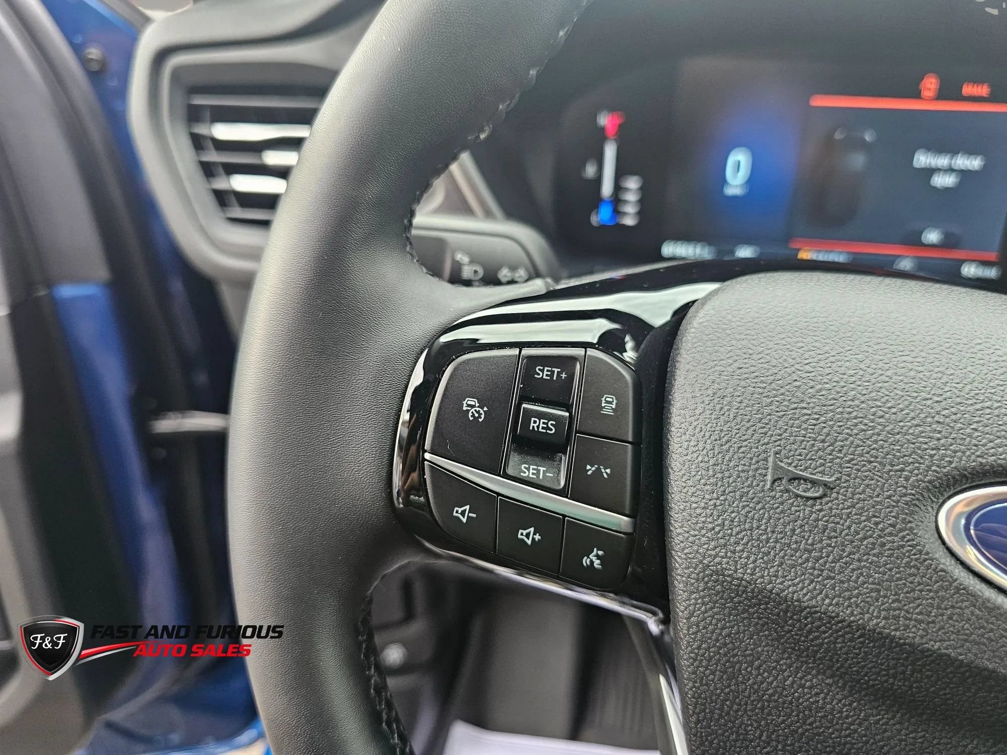 Used 2023 Ford Escape Active w/ Tech Pack #1 AWD/4WD image 18