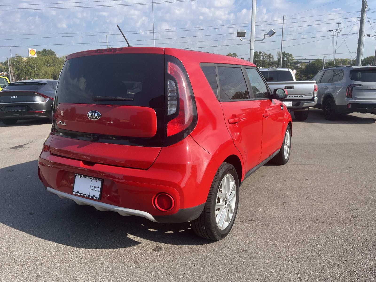Used 2019 Kia Soul + FWD image 3