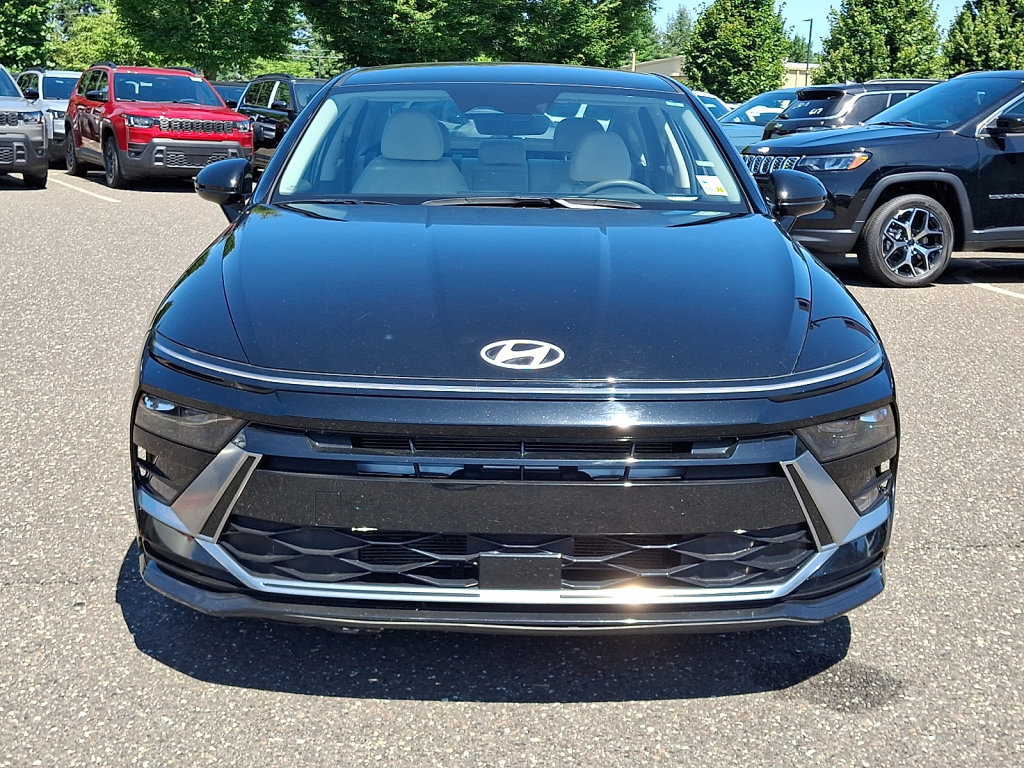 Used 2025 Hyundai Sonata SEL FWD image 8