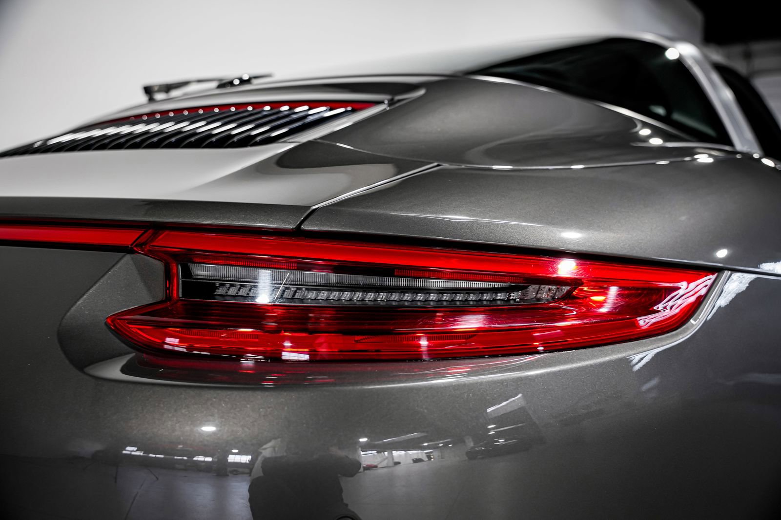 Used 2017 Porsche 911 Targa 4S AWD/4WD image 36
