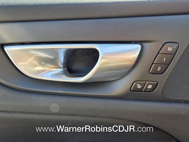 Used 2024 Volvo S60 B5 Core FWD image 32