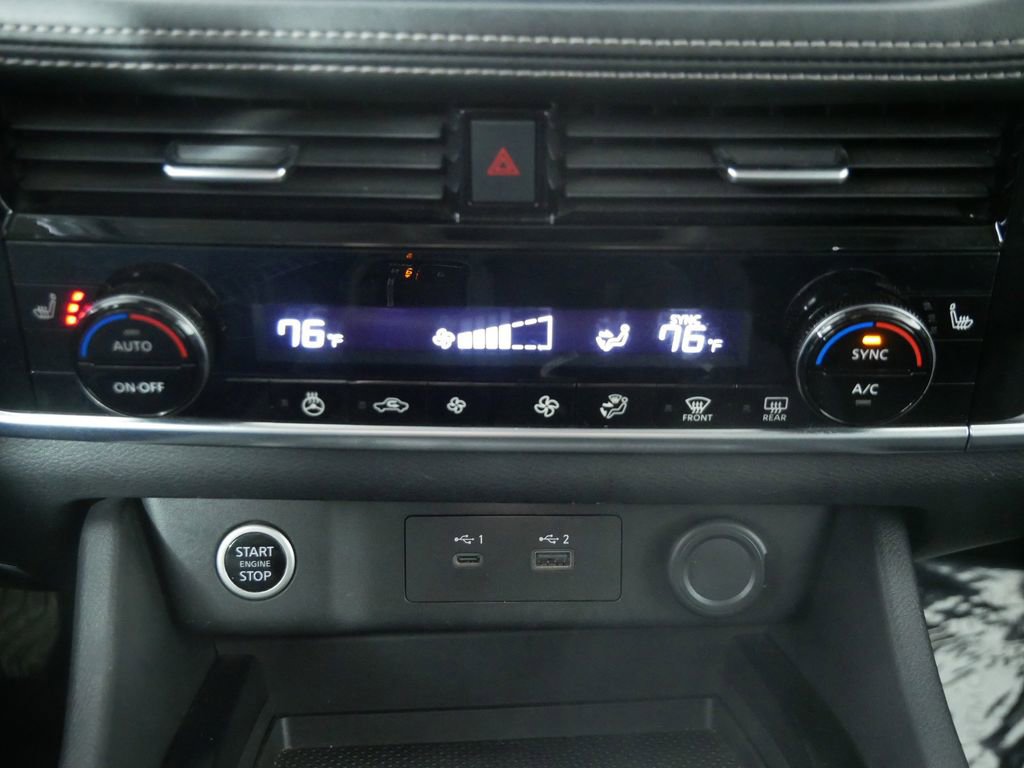 Used 2021 Nissan Rogue SV w/ Premium Package AWD/4WD image 30