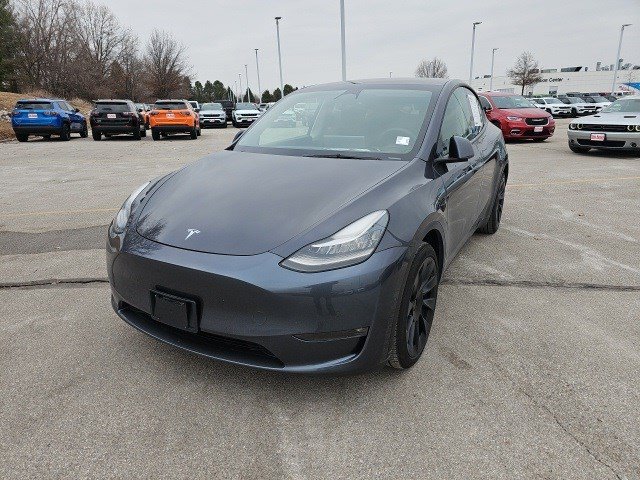 Used 2021 Tesla Model Y Long Range image 2
