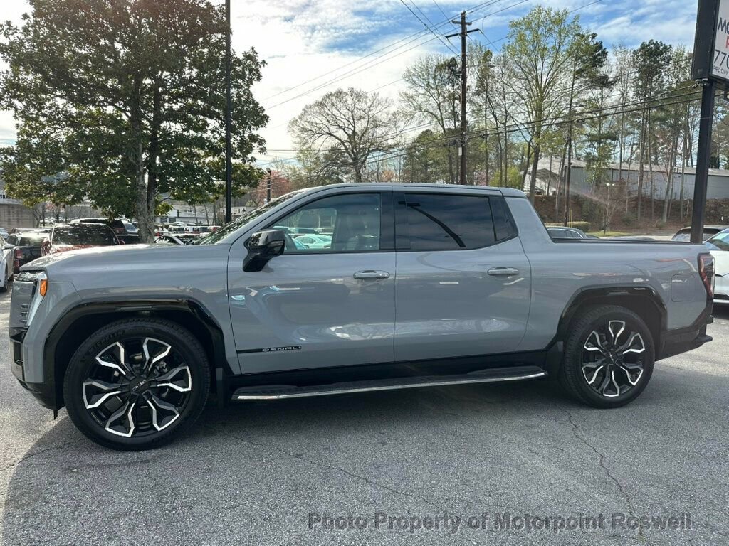 Used 2024 GMC Sierra EV Denali image 8