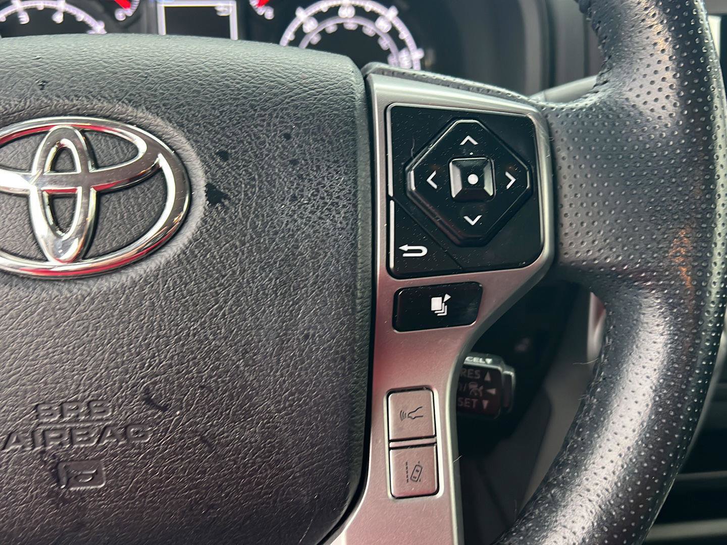 Certified 2023 Toyota 4Runner SR5 Premium image 22