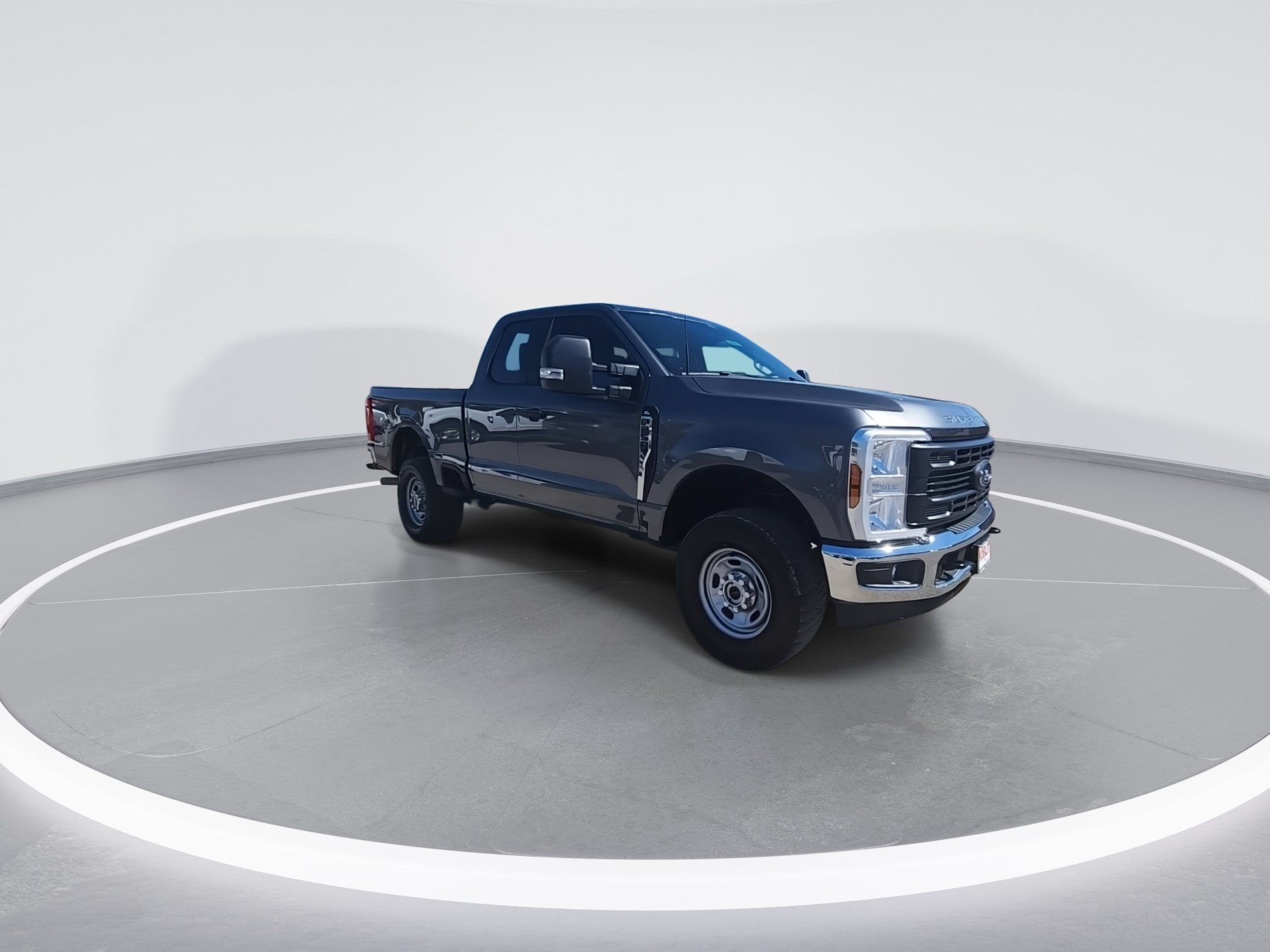 Used 2026 Ford F250 XL w/ XL Off-Road Package AWD/4WD image 2