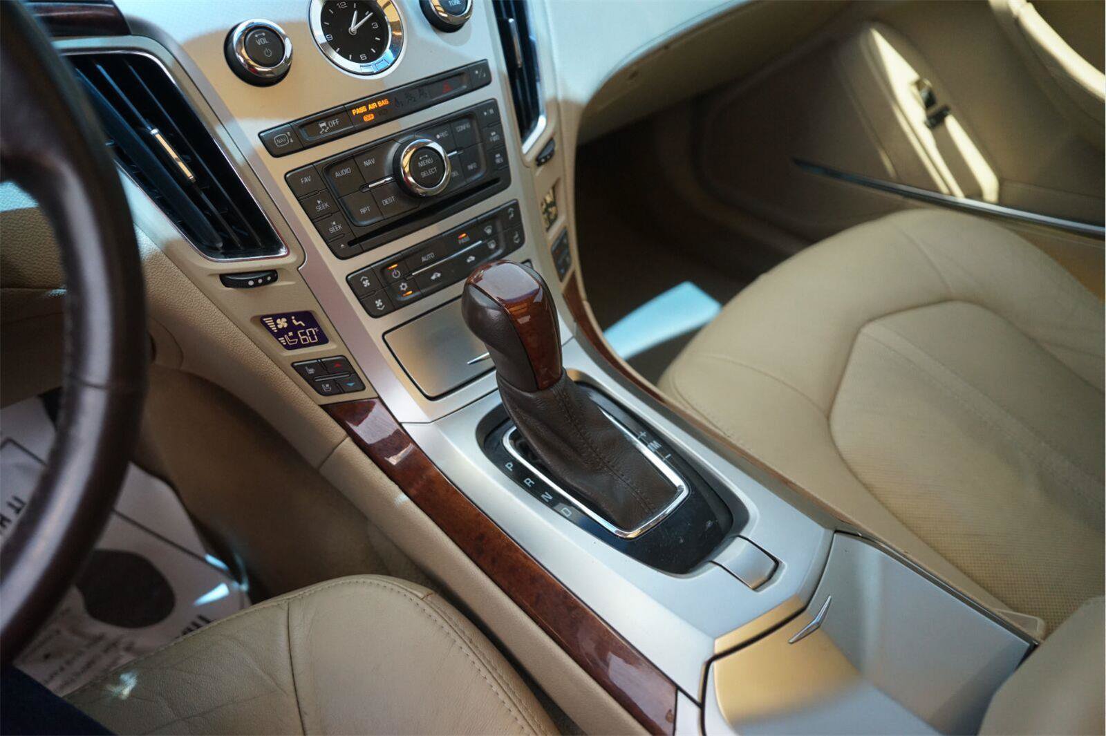 Used 2012 Cadillac CTS Premium RWD image 29