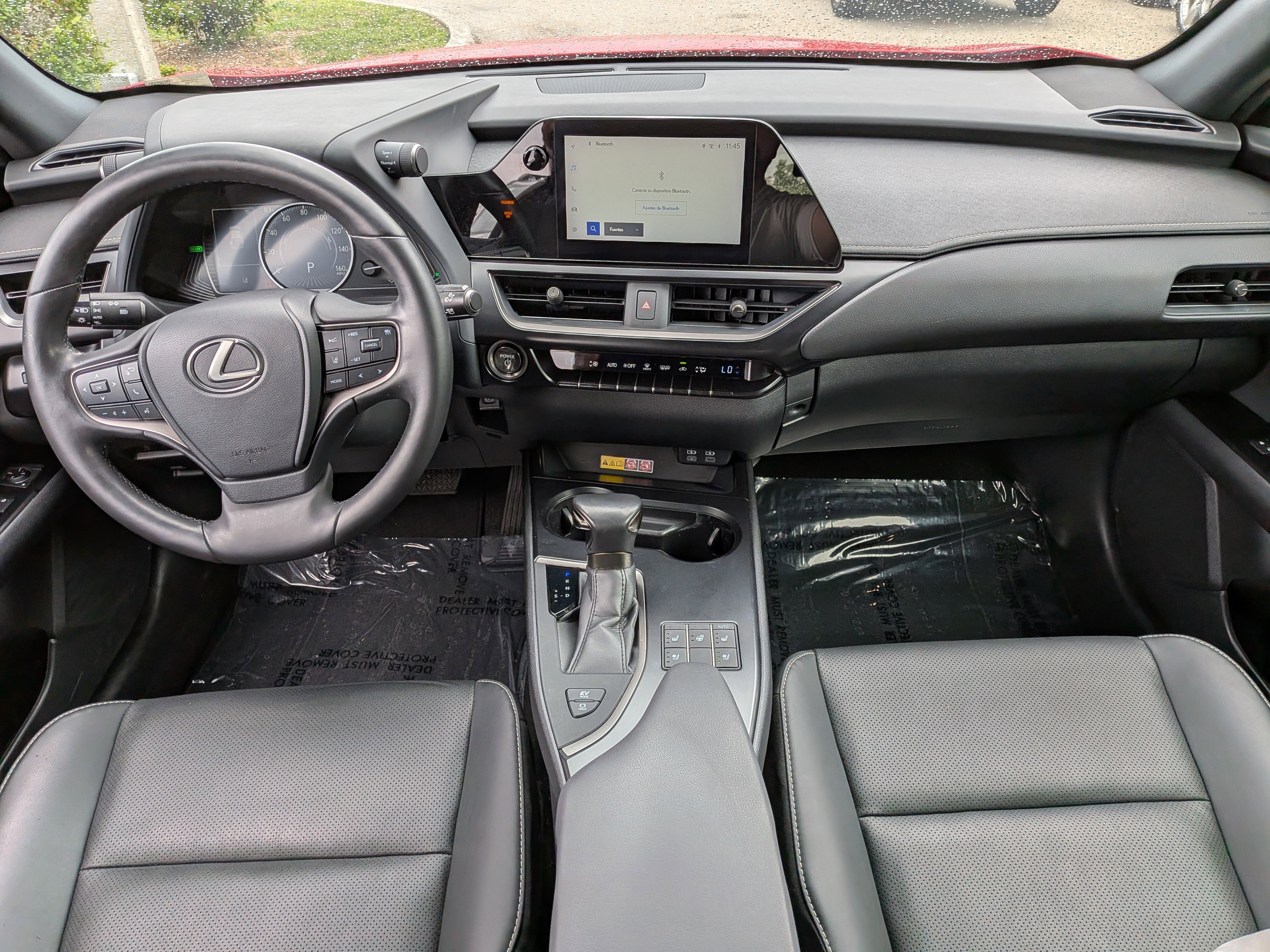 Used 2024 Lexus UX 250h FWD w/ Premium Package image 17