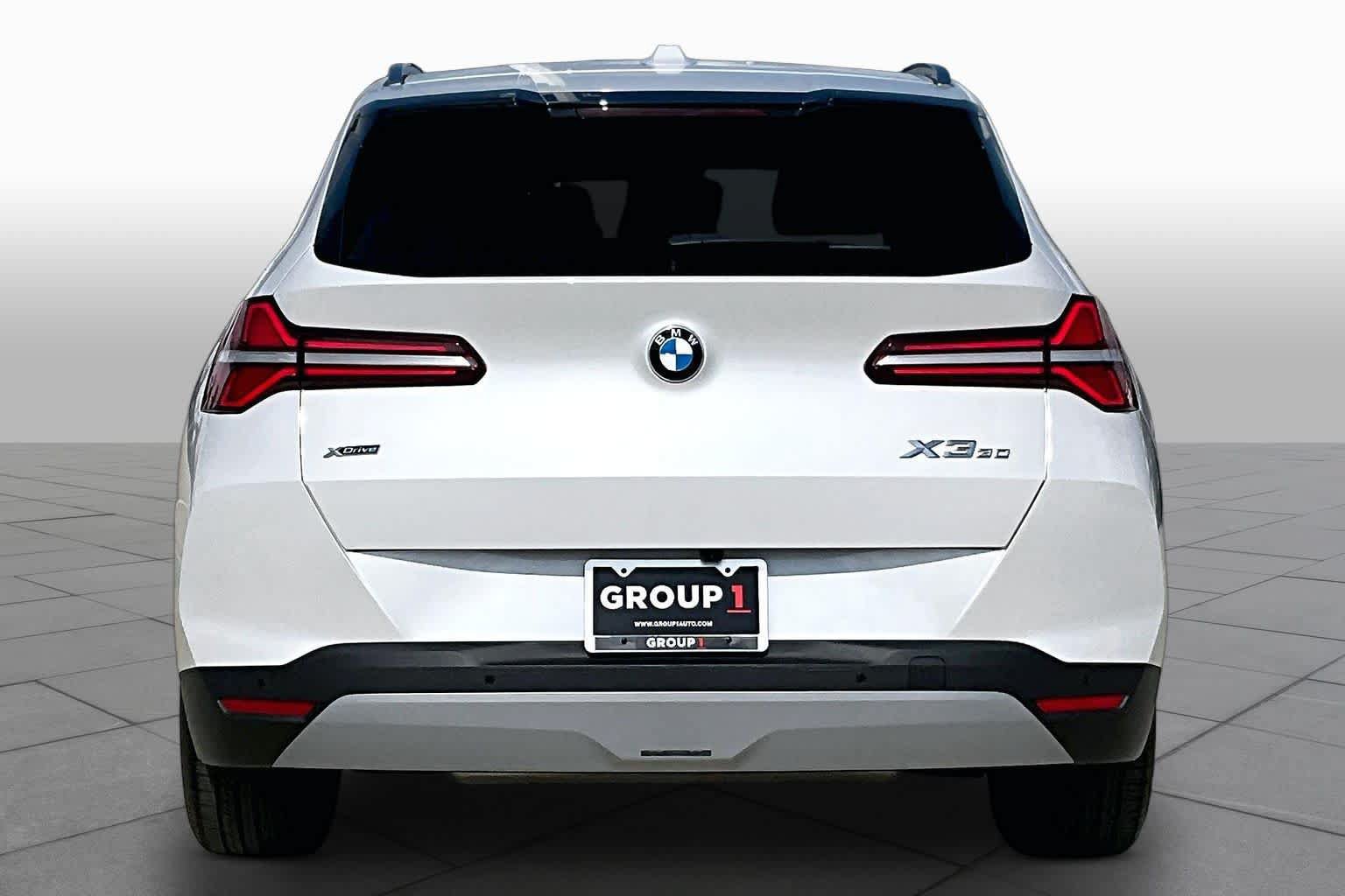Used 2026 BMW X3 xDrive30i AWD/4WD image 4