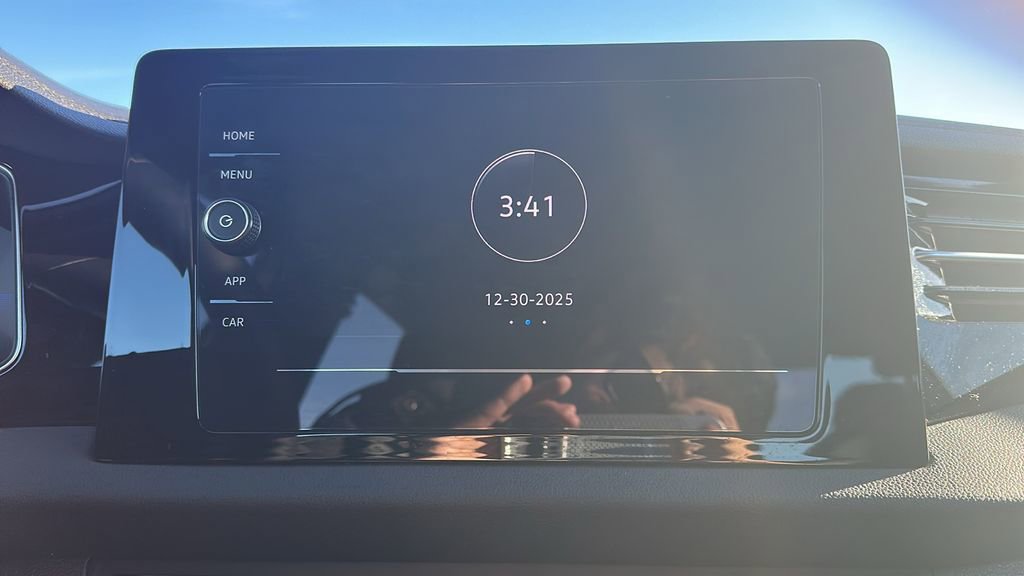 Used 2025 Volkswagen Jetta Sport image 23