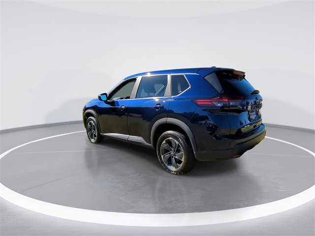Used 2024 Nissan Rogue SV image 6