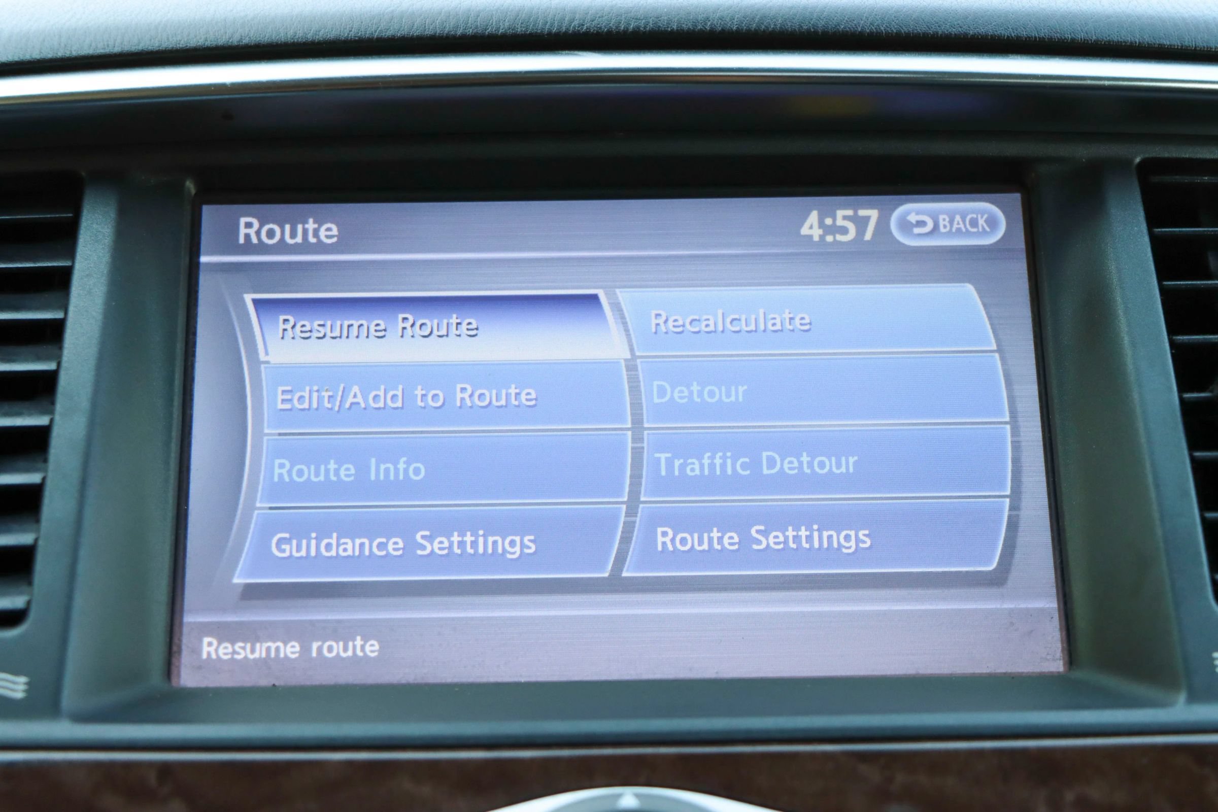Used 2017 INFINITI QX80 4WD image 38