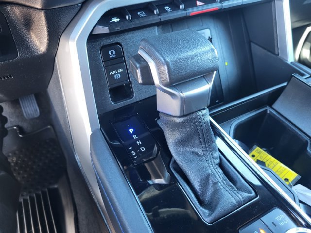 Used 2024 Toyota Tundra Platinum AWD/4WD image 18