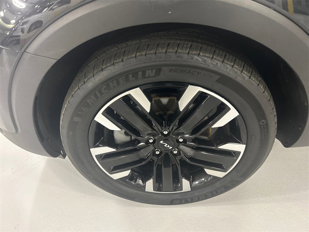 Used 2023 Kia Telluride SX image 8