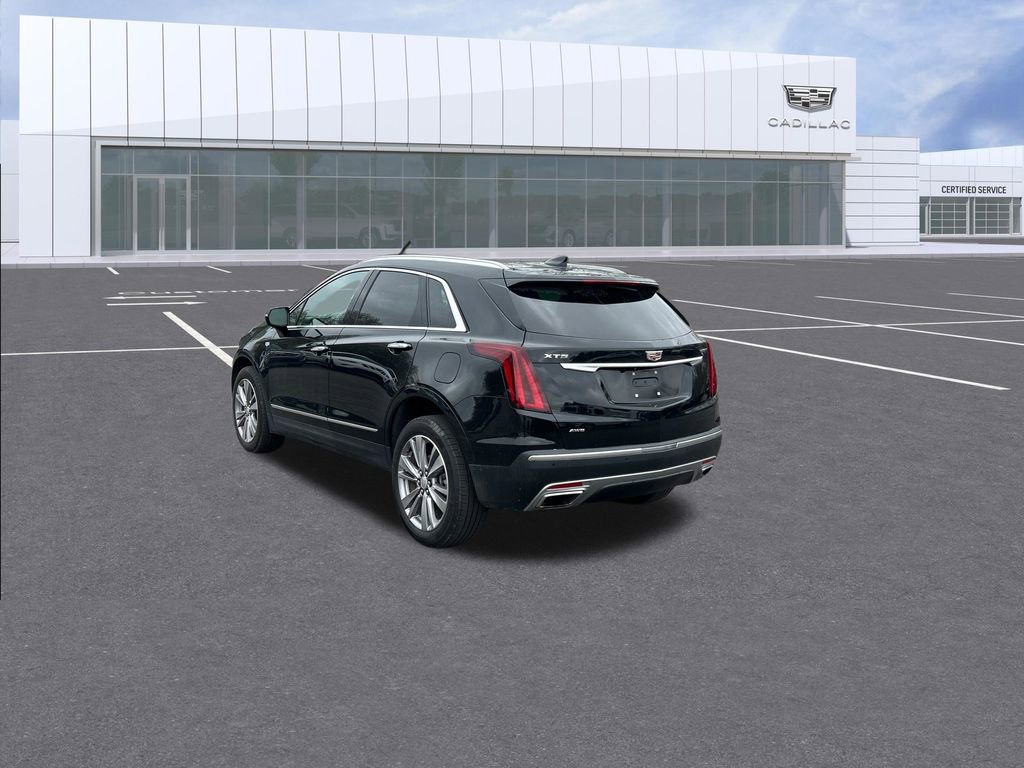 Certified 2023 Cadillac XT5 Premium Luxury w/ LPO, Floor Liner Package AWD/4WD image 3