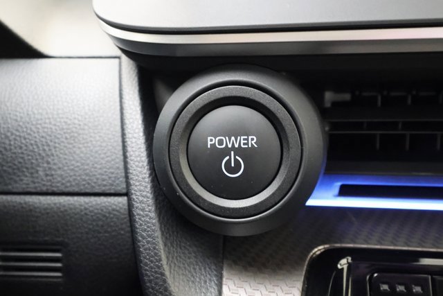 Used 2024 Toyota Prius XLE image 18