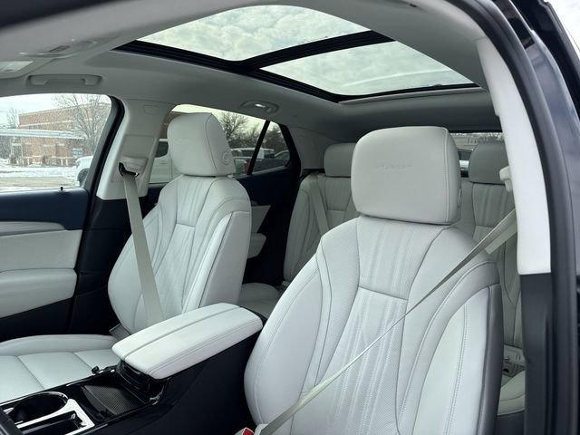 New 2026 Buick Envision Avenir image 22