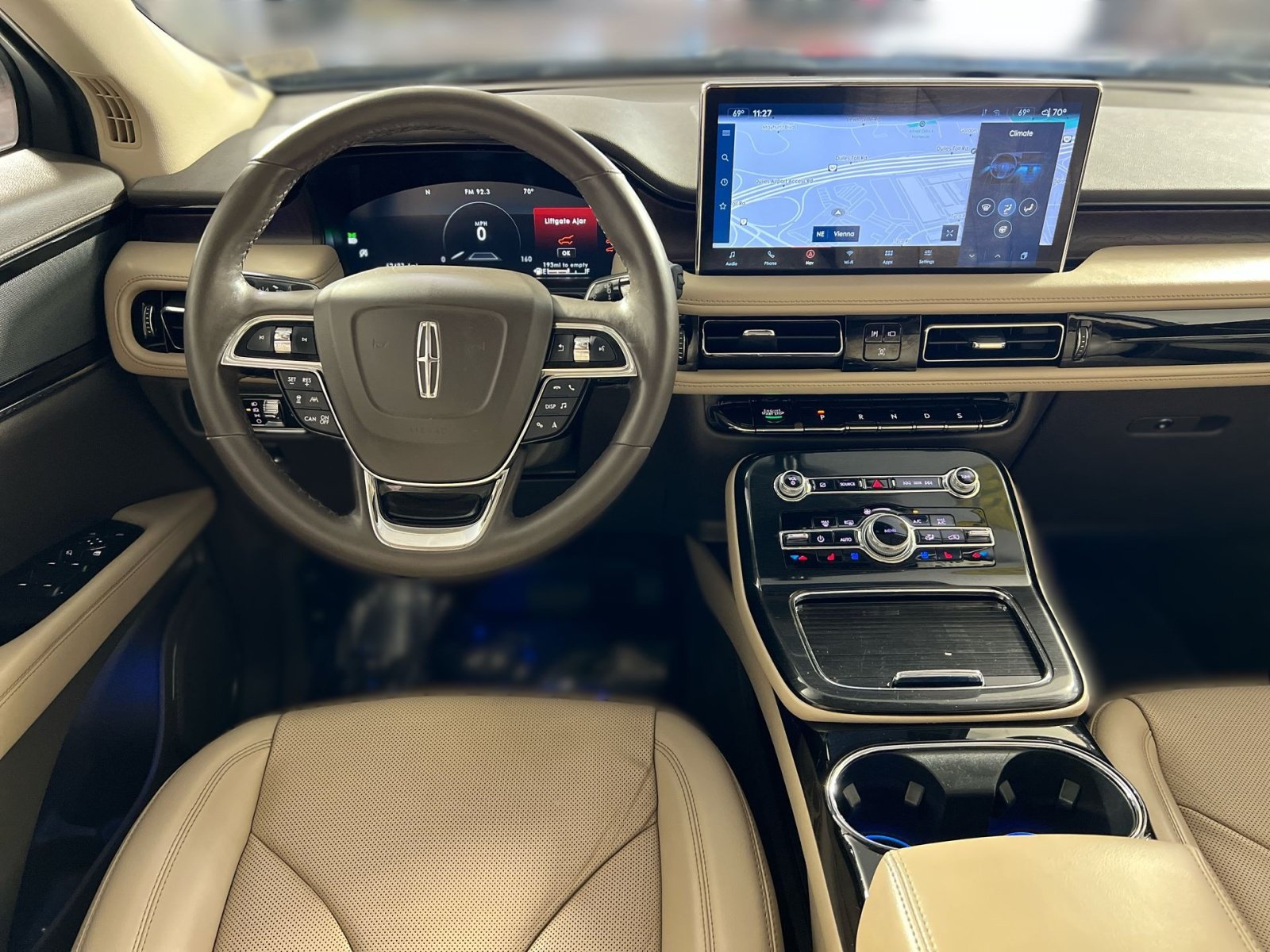 Used 2022 Lincoln Nautilus Reserve AWD/4WD image 23