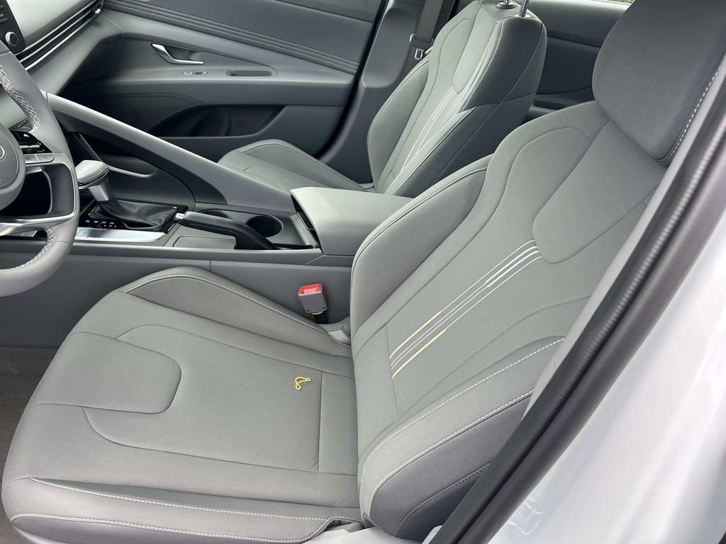 New 2026 Hyundai Elantra Sport image 13