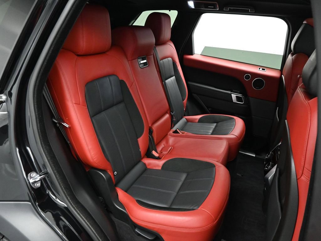 Used 2019 Land Rover Range Rover Sport HST image 20