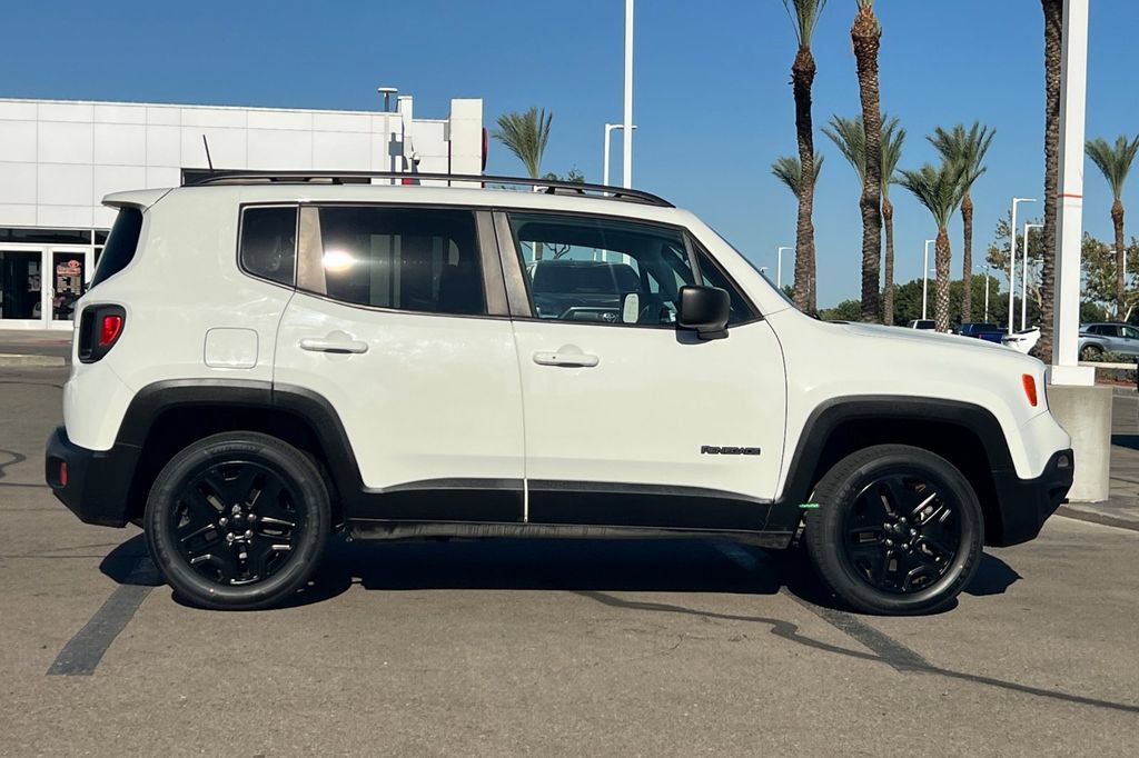 Used 2018 Jeep Renegade Sport w/ Power & Air Group AWD/4WD image 3