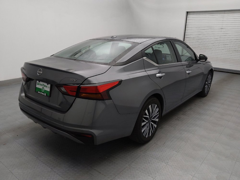 Used 2024 Nissan Altima 2.5 SV image 9