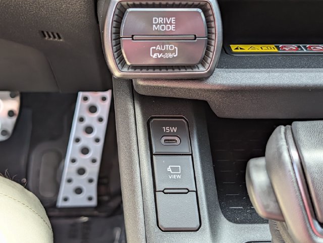 Used 2026 Toyota RAV4 AWD Plug-in Hybrid image 17