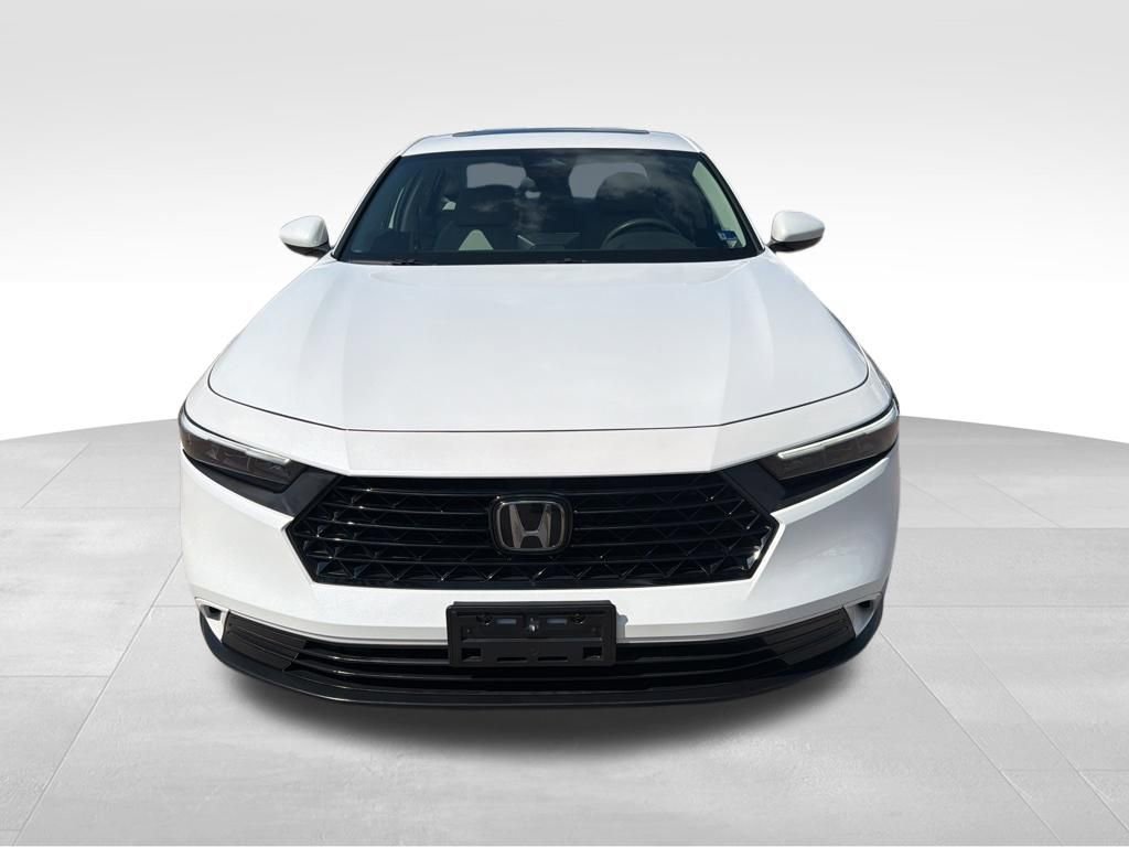 Used 2024 Honda Accord EX image 9