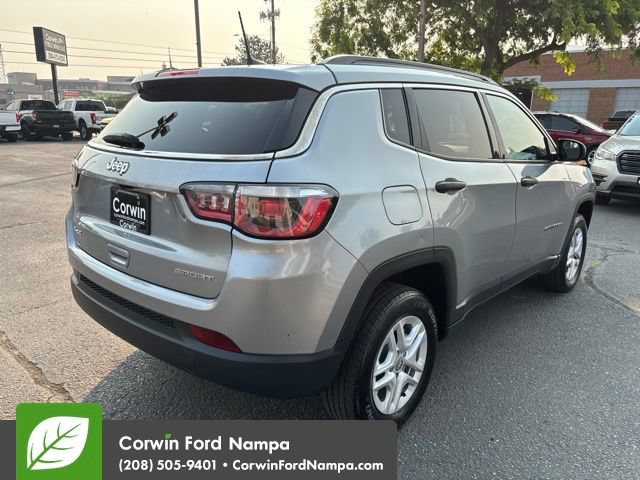 Used 2020 Jeep Compass Sport AWD/4WD image 5