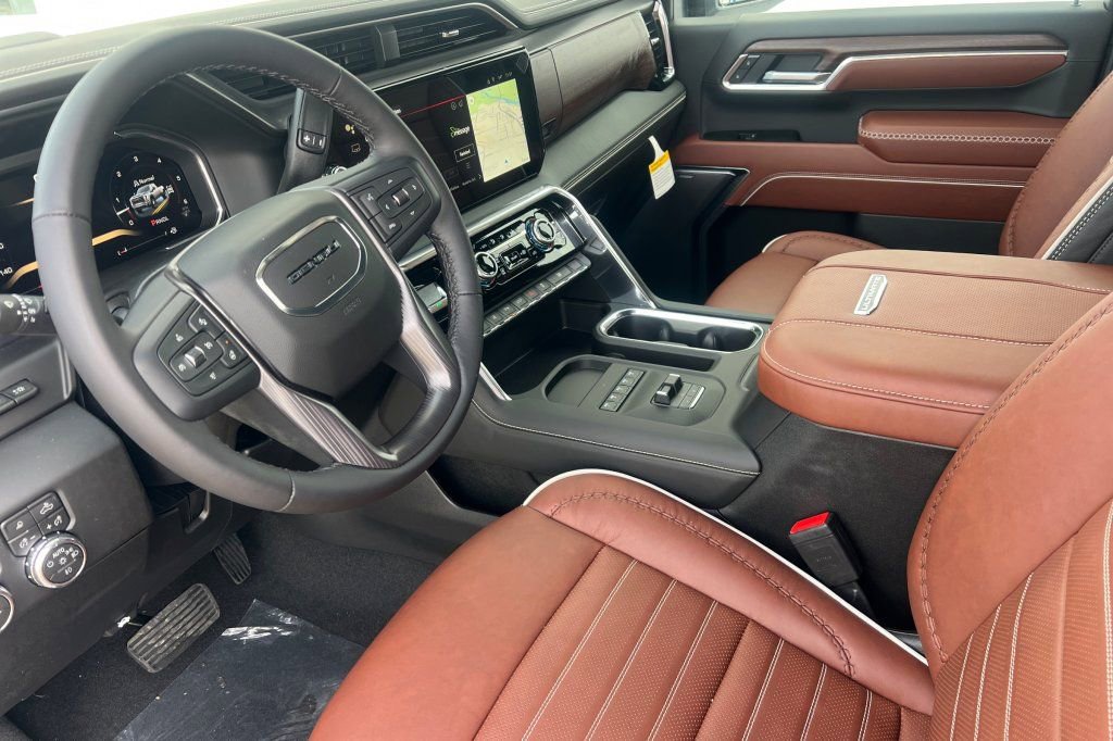 New 2026 GMC Sierra 3500 Denali Ultimate image 7