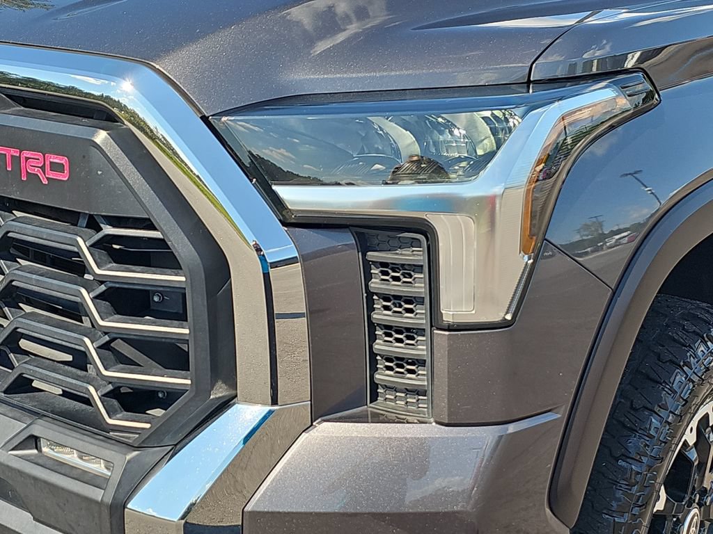 Used 2022 Toyota Tundra SR5 w/ TRD Off-Road Package AWD/4WD image 31
