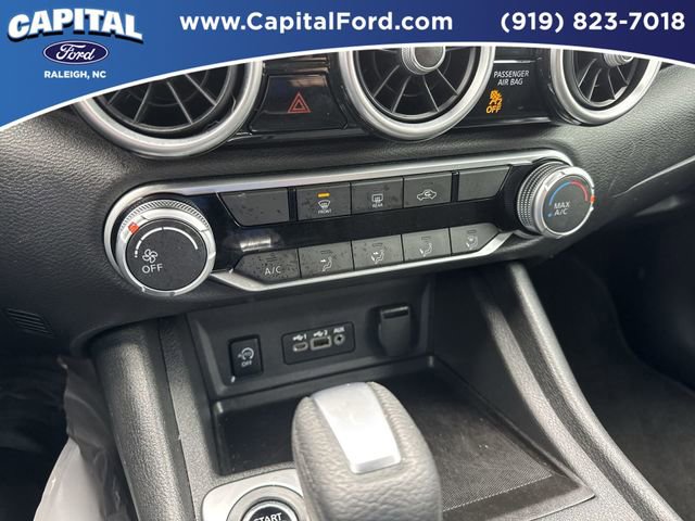 Used 2025 Nissan Sentra SV image 28