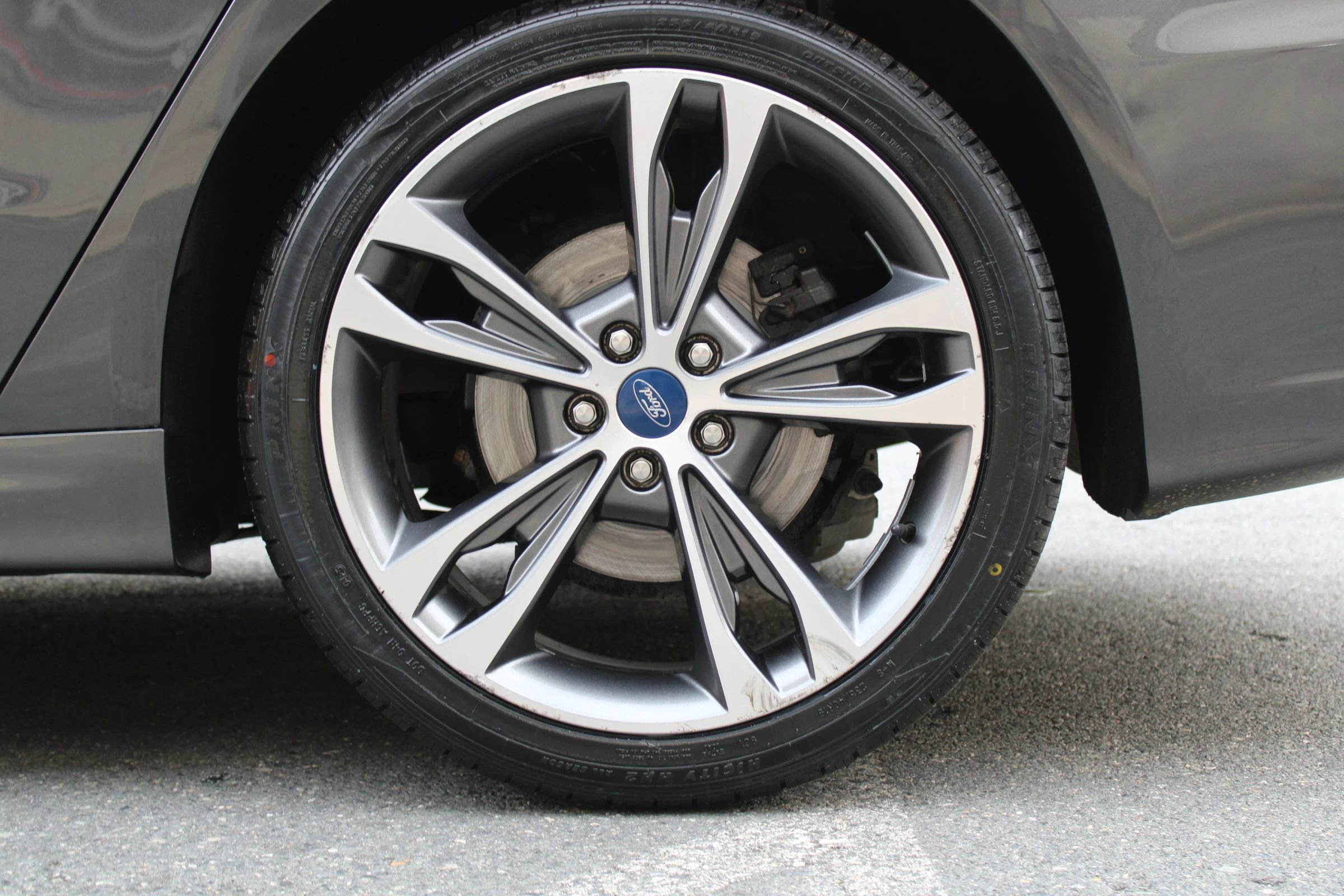 Used 2020 Ford Fusion Titanium image 28