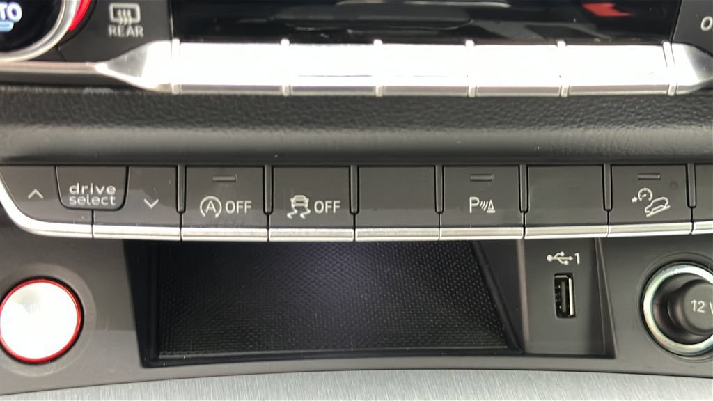 Used 2021 Audi SQ5 Premium Plus w/ Premium Plus Package AWD/4WD image 21