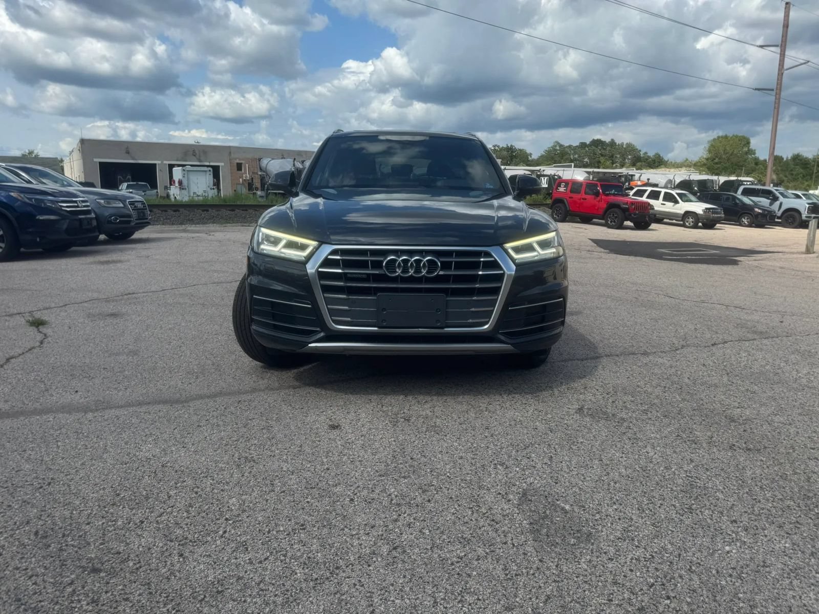 Used 2018 Audi Q5 2.0T Premium Plus AWD/4WD image 2
