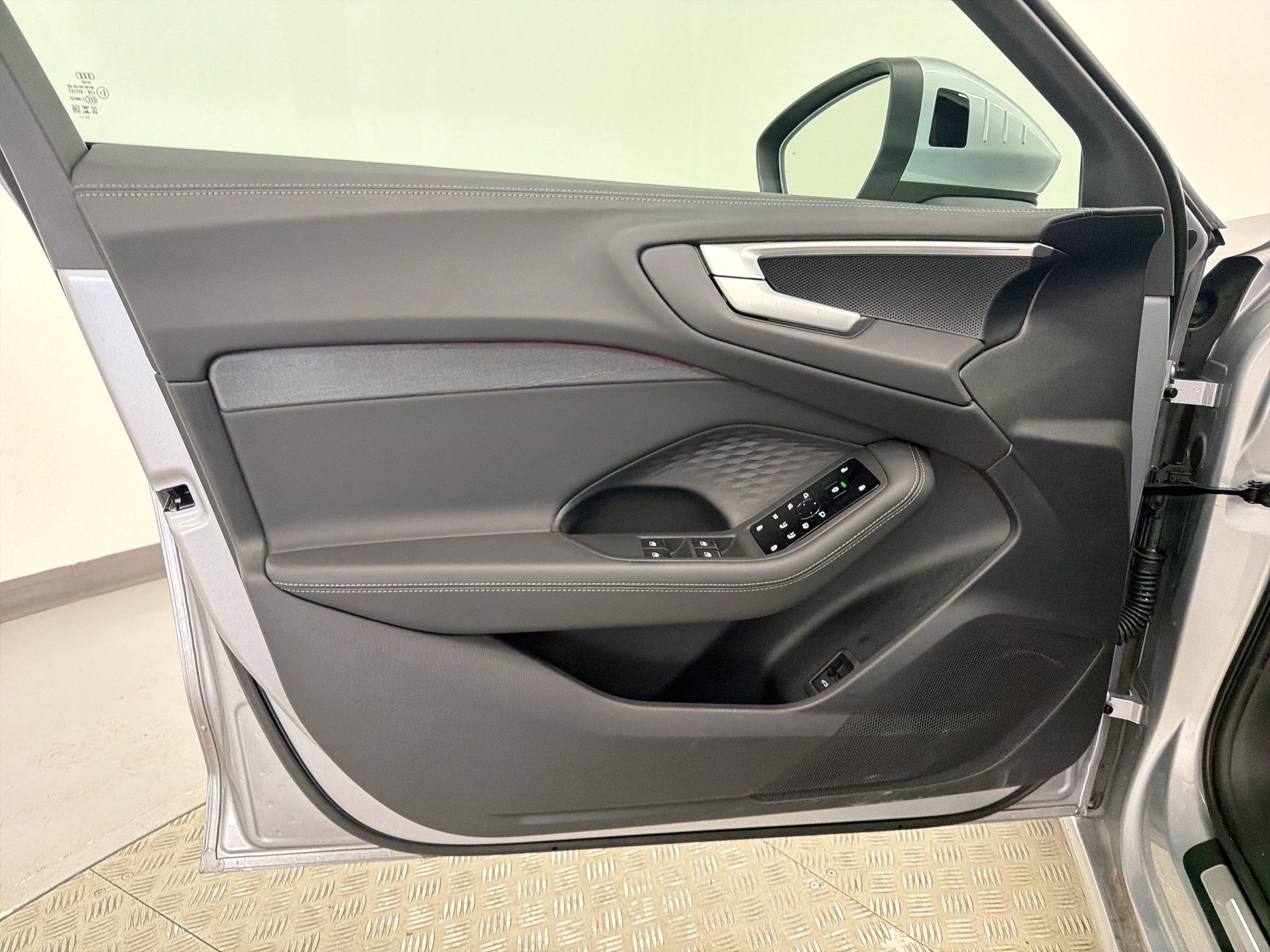 Used 2025 Audi A5 2.0T Premium w/ Convenience Package image 19