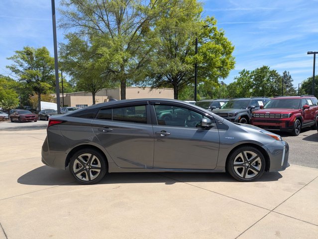 Used 2022 Toyota Prius XLE FWD image 4