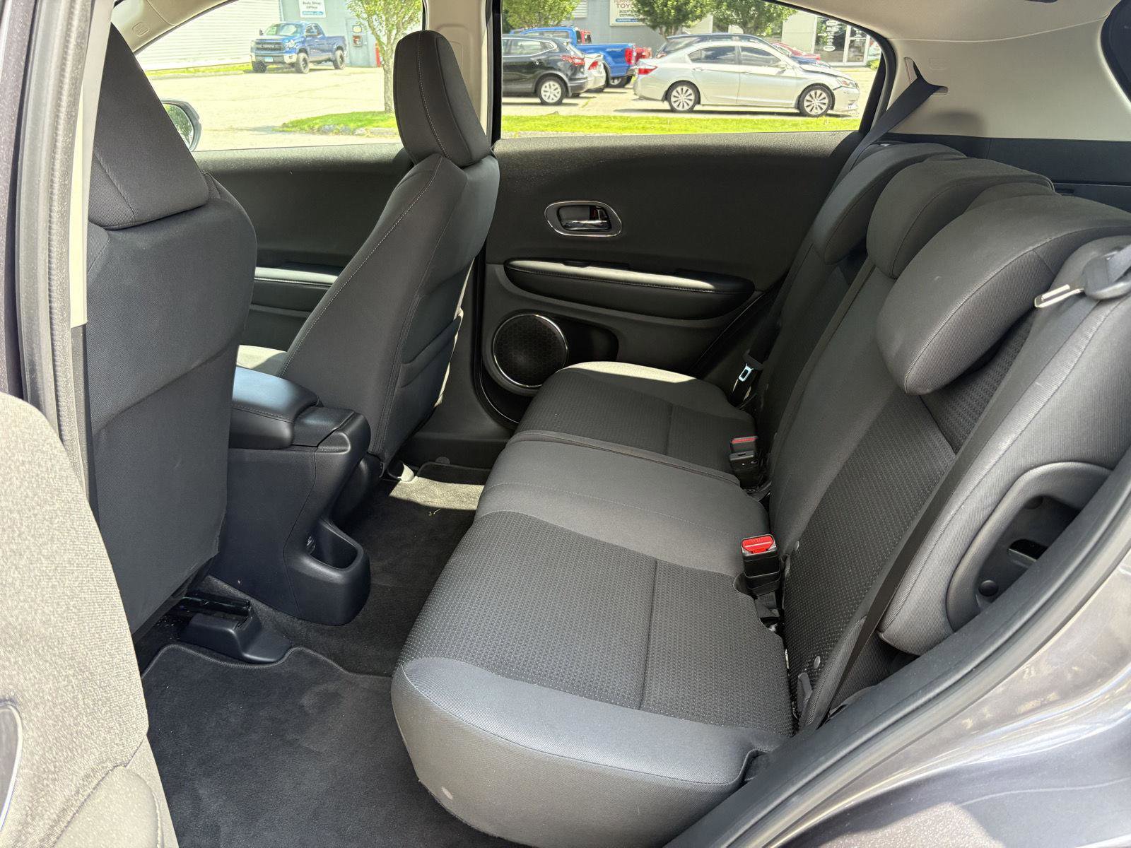 Used 2022 Honda HR-V EX image 21