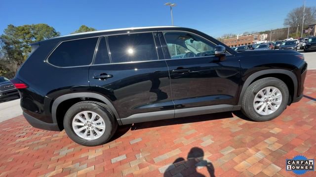 Used 2025 Toyota Grand Highlander AWD video 2