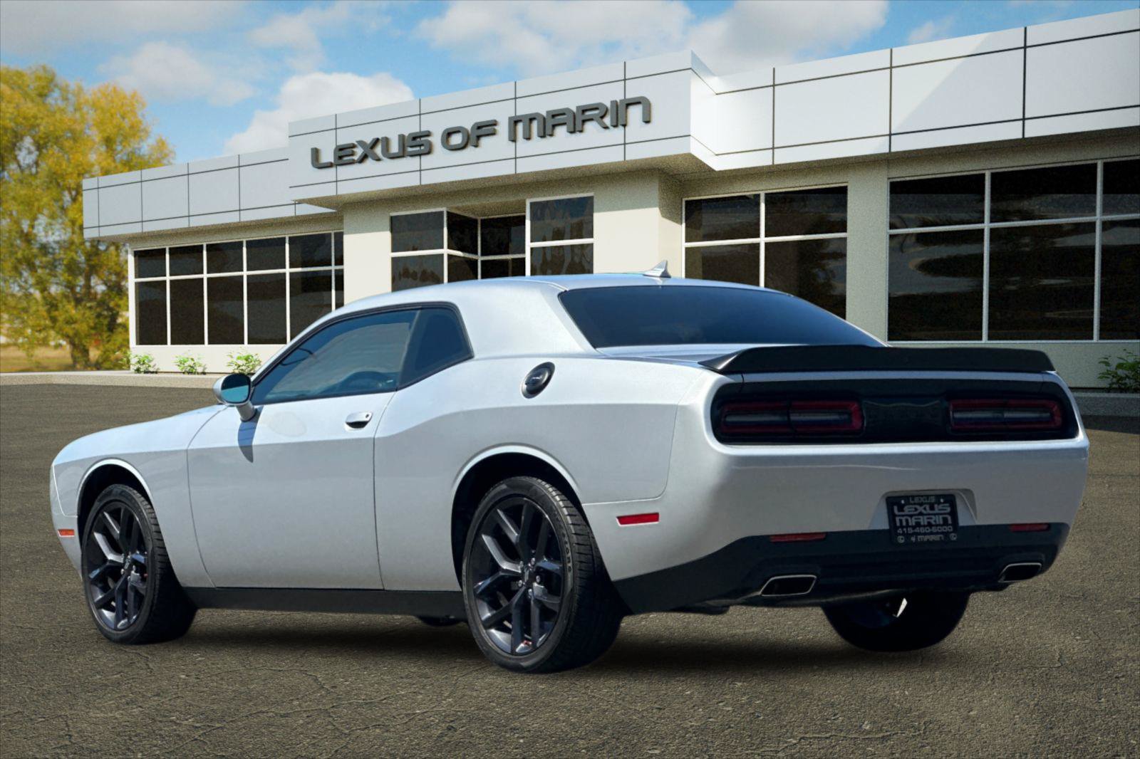 Used 2023 Dodge Challenger SXT w/ Plus Package RWD image 3