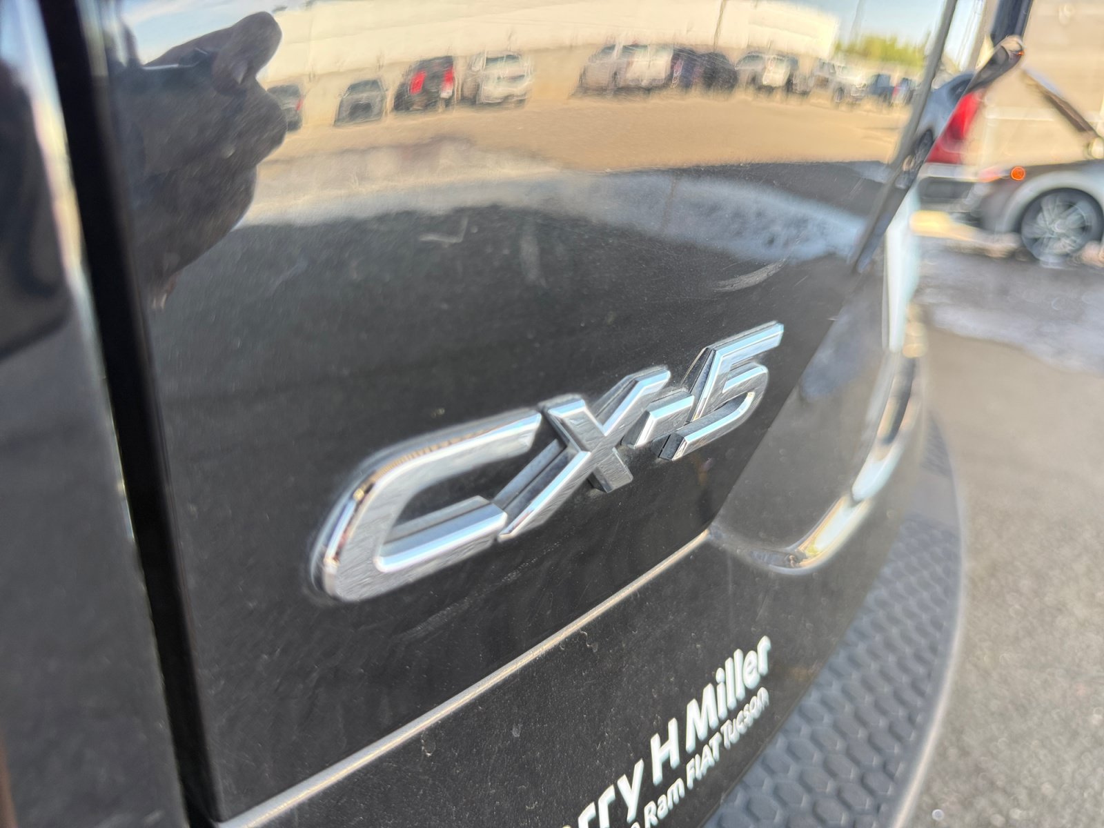 Used 2018 MAZDA CX-5 Touring w/ Preferred Equipment Package FWD image 27