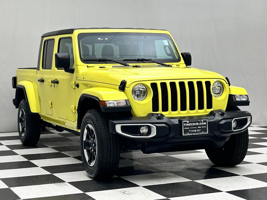 Certified 2023 Jeep Gladiator Sport image 2